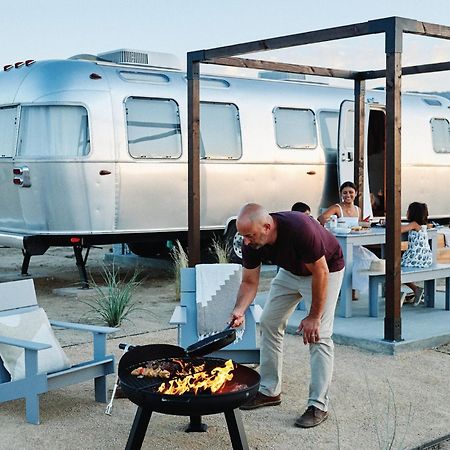 Autocamp Joshua Tree Hotel Ngoại thất bức ảnh